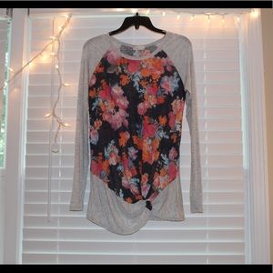 NWOT floral top
